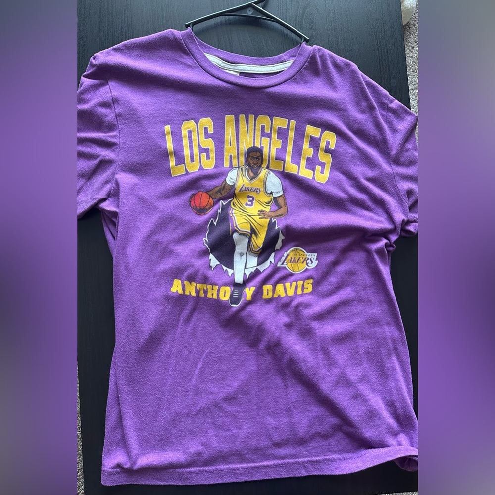 Lakers urban outfitters graphic tee